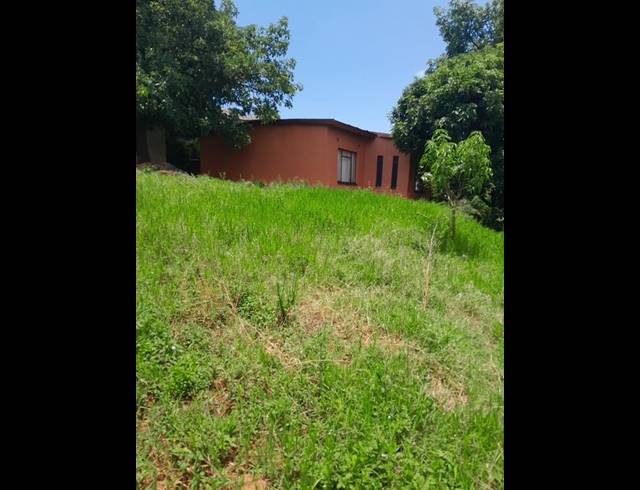 3 BEDROOM HOUSE FOR SALE IN VHUFULI